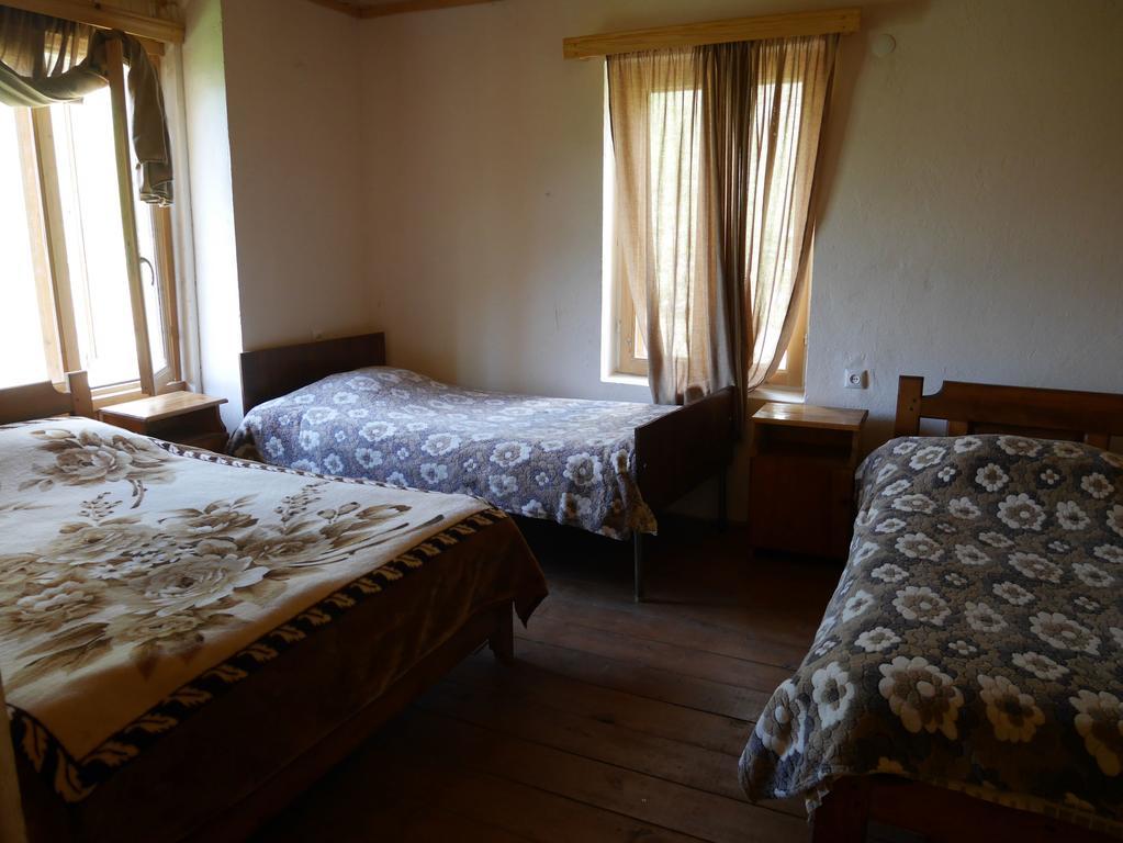 Chazhashi Guesthouse Ushguli Dış mekan fotoğraf